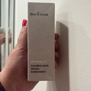 Herbloom Calming Days Vegan Sunscreen spf 50+ PA++++ Korean skincare products
